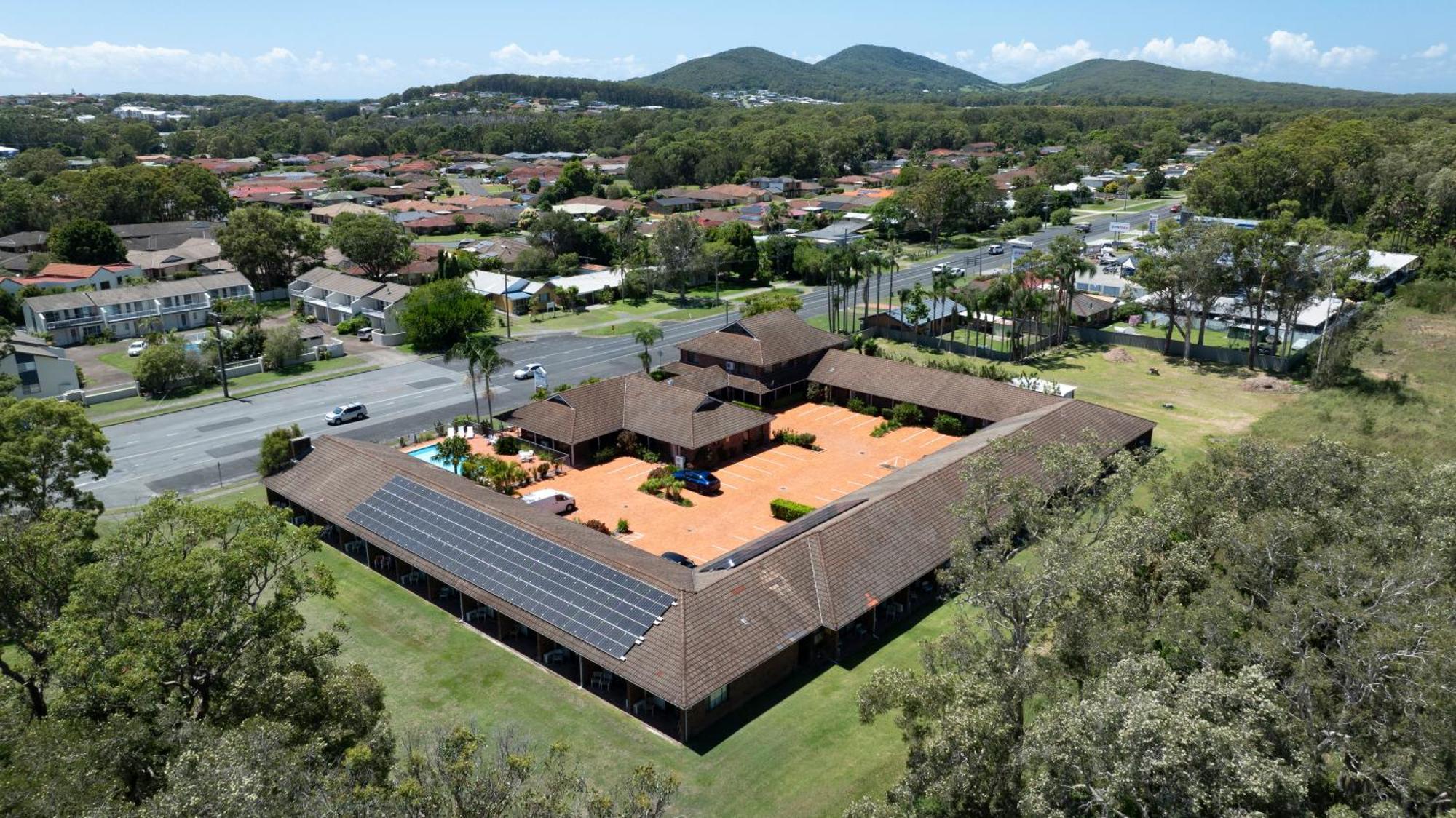 Island Palms Motor Inn Forster Exterior photo