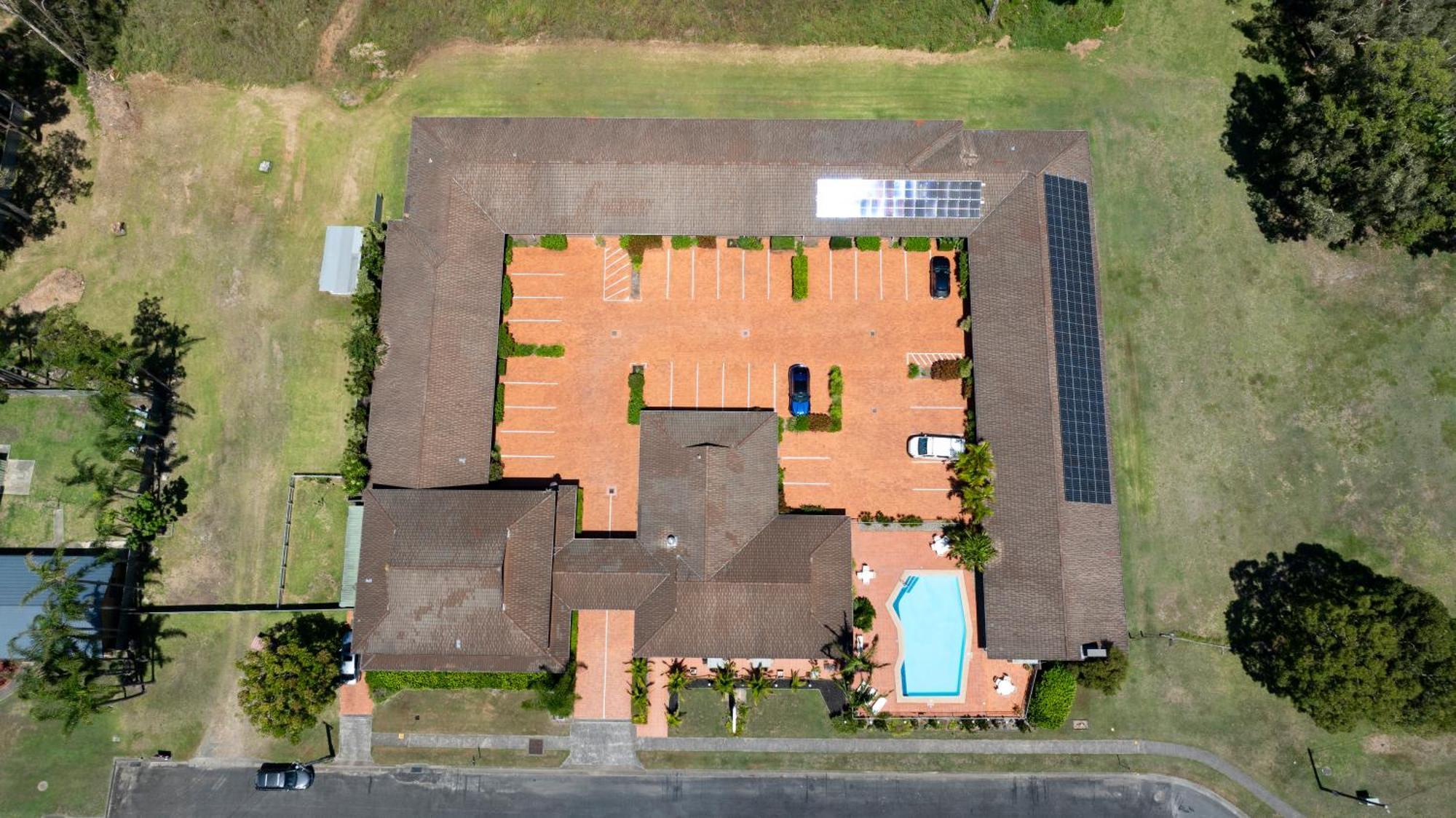 Island Palms Motor Inn Forster Exterior photo